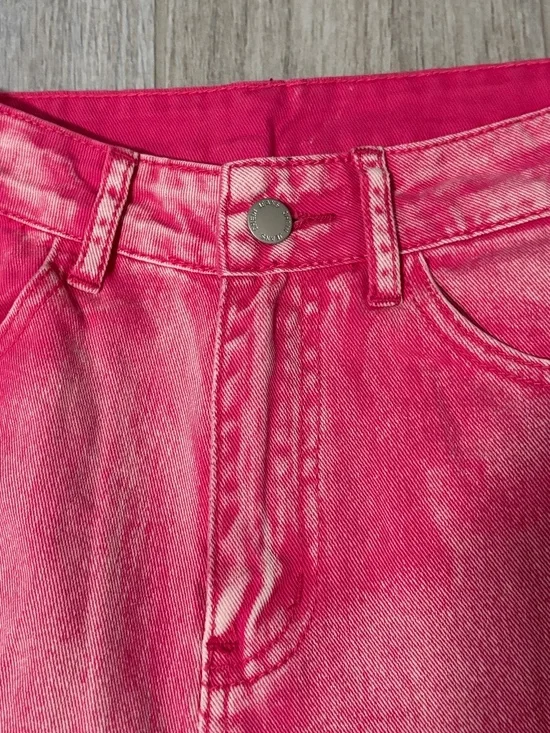 LIKE NEW! Women's SHEIN Pink Denim High Waisted Distressed Star Jeans - 25 - Picture 5 of 9